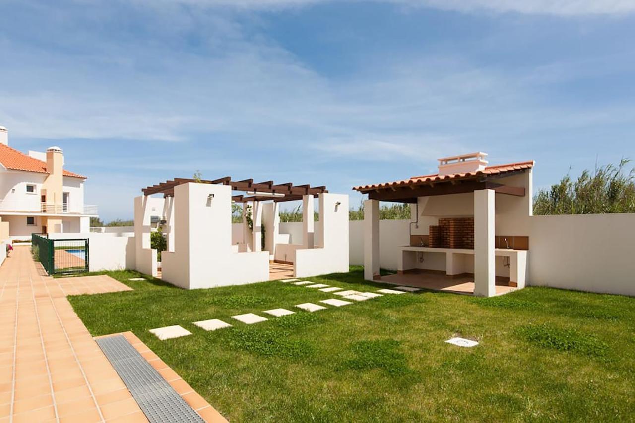 Casa Sardinha - Praia E Piscina - T2 フェレル エクステリア 写真